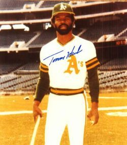 AUTOGRAPHED TOMMY HARPER photo  -  Oakland A's