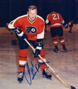 Autographed BOB KELLY 8X10 photo - Philadelphia Flyers