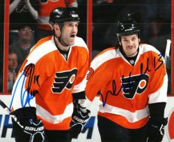 Autographed IAN LAPERRIERE & DAN CARCILLO 8X10 photo - Philadelphia Flyers