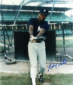AUTOGRAPHED RODNEY SCOTT photo  New York Yankees