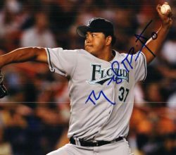 AUTOGRAPHED 8X10 photo RENYEL PINTO Florida Marlins