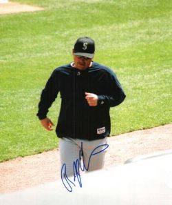 AUTOGRAPHED RAFAEL CHAVEZ Seattle Mariners Photo