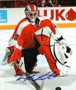 Autographed MICHAEL LEIGHTON 8X10 photo - Philadelphia Flyers
