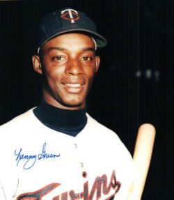 AUTOGRAPHED LENNY GREEN Minnesota Twins photo
