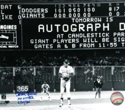 AUTOGRAPHED JERRY REUSS Los Angeles Dodgers photo