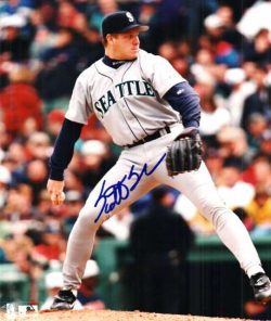 AUTOGRAPHED SCOTT SERVICE Seattle Mariners Photo