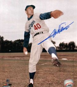 AUTOGRAPHED STAN WILLIAMS Los Angeles Dodgers photo