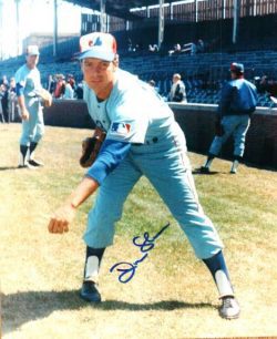 AUTOGRAPHED DON SHAW 8x10 Montreal Expos Photo