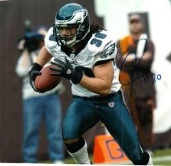 Autographed  J R REED 8X10  Photo - Philadelphia Eagles