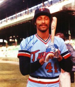 AUTOGRAPHED KEN LANDREAUX 8x10 Minnesota Twins photo