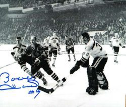 Autographed BOBBY HULL Photo - Chicago  Blackhawks