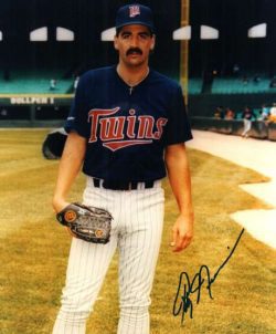AUTOGRAPHED RANDY NIEMANN 8x10 Minnesota Twins photo