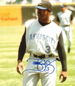 AUTOGRAPHED TERRENCE LONG photo KC Royals