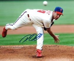 AUTOGRAPHED ROY OSWALT 8X10 photo Philadelphia Phillies
