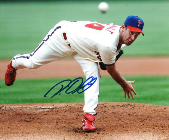 AUTOGRAPHED ROY OSWALT 8X10 photo Philadelphia Phillies - Main Line  Autographs