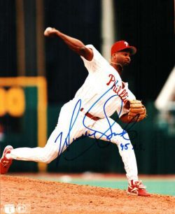 AUTOGRAPHED HEATHCLIFF SLOCUMB 8x10 Philadelphia Phillies Photo