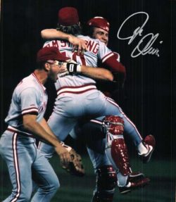 AUTOGRAPHED JOE OLIVER 8x10 Cincinnati Reds Photo