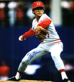 AUTOGRAPHED TOM HUME photo Cincinnati Reds
