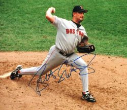 AUTOGRAPHED BRET SABERHAGEN 8X10 Boston Red Sox photo