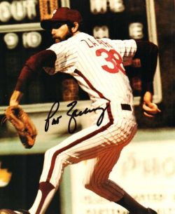 AUTOGRAPHED PAT ZACHRY photo  Philadelphia Phillies