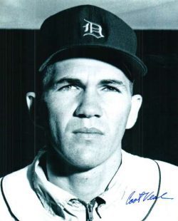 AUTOGRAPHED COOT VEAL photo  Detroit Tigers