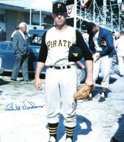 Autographed BILL VIRDON Photo - Pittsburgh Pirates
