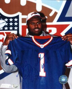 Autographed MIKE WILLIAMS-   Buffalo Bills Photo