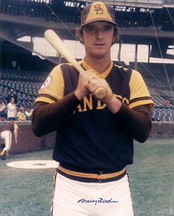 AUTOGRAPHED DOUG RADER SD Padres photo