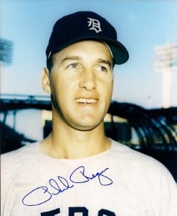 AUTOGRAPHED PHIL REGAN 8x10 Detroit Tigers Photo