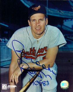 Autographed HOF'R BROOKS ROBINSON 8X10 Baltimore Orioles photo