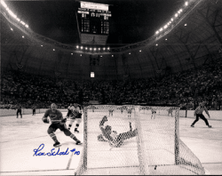 Autographed RON SCHOCK 8x10 St. Louis Blues Photo