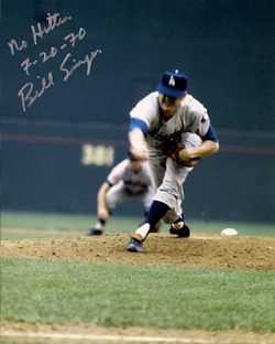 AUTOGRAPHED BILL SINGER 8x10 Los Angeles Dodgers photo