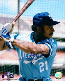 AUTOGRAPHED  LONNIE SMITH  8x10 Kansas City Royals Photo