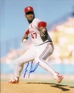 AUTOGRAPHED LEE SMITH St. Louis Cardinals photo