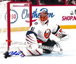 Autographed JAROSLAV HALAK 8X10 New York Islanders Photo