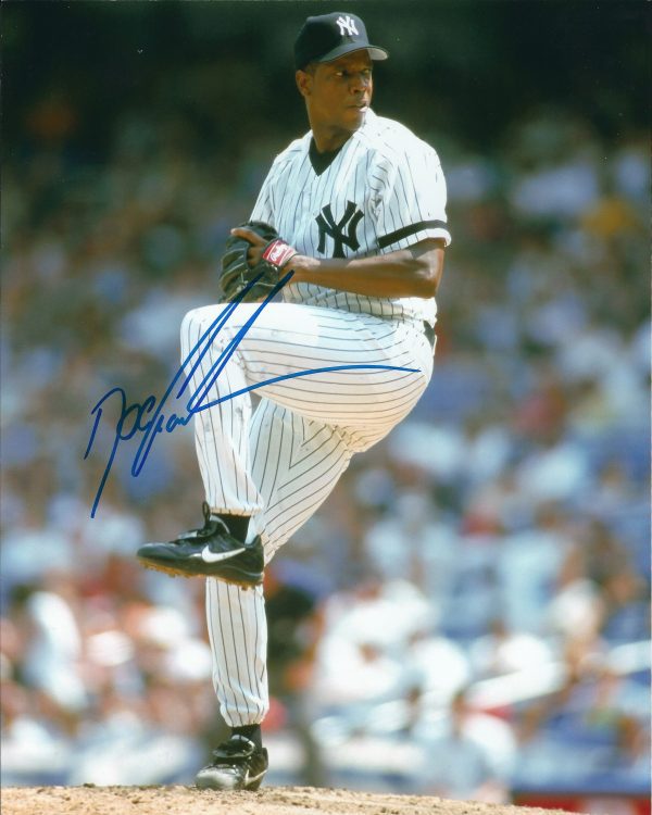 AUTOGRAPHED DOC GOODEN 8X10 NEW YORK YANKEES photo