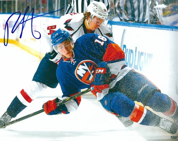 Autographed RYAN STROME 8X10 New York Islanders Photo