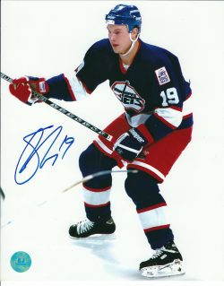 Autographed SHANE DOAN 8X10 Winnipeg Jets Photo