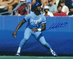 AUTOGRAPHED FRANK WHITE 8x10 Kansas City Royals