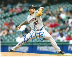AUTOGRAPHED VINCENT VELASQUEZ 8X10 Houston Astros Photo