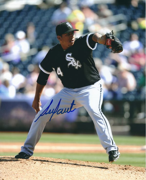 AUTOGRAPHED GREGORY INFANTE  8X10 Chicago White Sox Photo