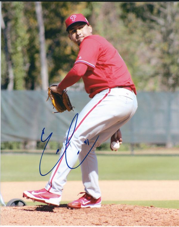 AUTOGRAPHED ERNESTO FRIERI 8X10 Philadelphia Phillies Photo
