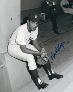 AUTOGRAPHED HECTOR LOPEZ 8X10 NEW YORK YANKEES photo