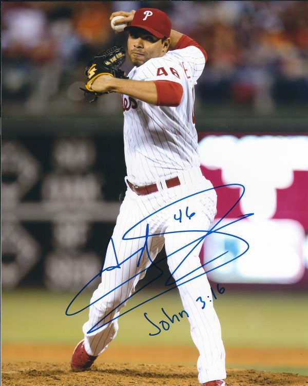 AUTOGRAPHED JEANMAR GOMEZ 8X10 Philadelphia Phillies Photo