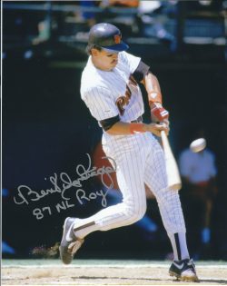 AUTOGRAPHED BENITO SANTIAGO 8X10 San Diego Padres photo