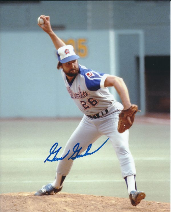 AUTOGRAPHED  GENE GARBER 8X10 Atlanta Braves photo