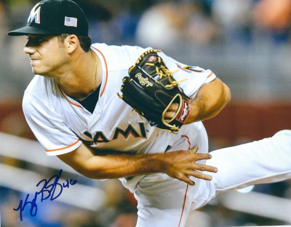 AUTOGRAPHED KYLE BARRACLOUGH 8X10 Miami Marlins Photo