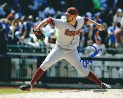 Autographed OLIVER PEREZ 8X10 Arizona Diamondbacks Photo