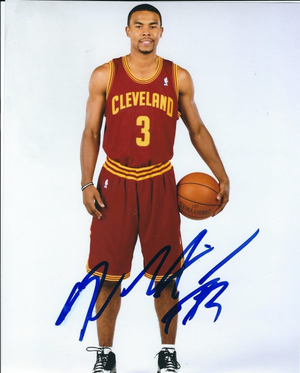 Autographed RAMON SESSIONS 8x10 Cleveland Cavaliers photo
