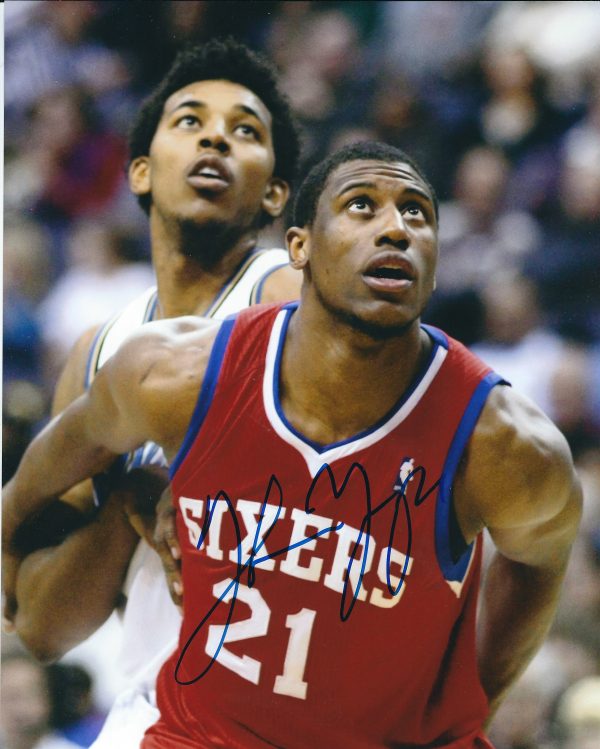 AUTOGRAPHED THADDEUS YOUNG 8X10 Philadelphia 76'ers photo